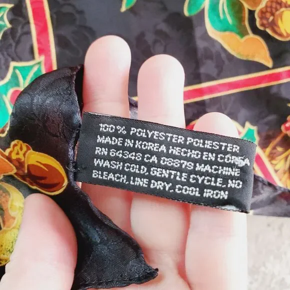 VTG Womens Christmas Scarf Poinsettia Acorn Red Green Holiday Scarves - Picture 3 of 7